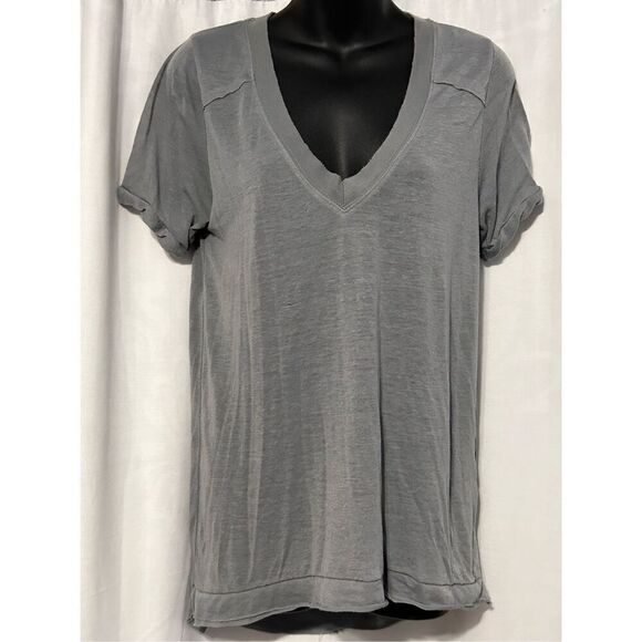 Beautiful Free People We The Free Womens Size XS green/grey Short Sleeves V-Neck - Picture 1 of 8